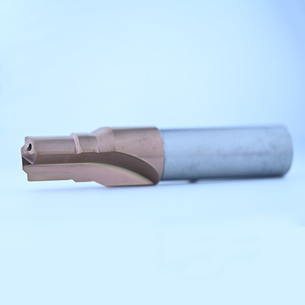 Многоступенчатые сверла с внутренним охлаждением для масляных отверстий – DT16C