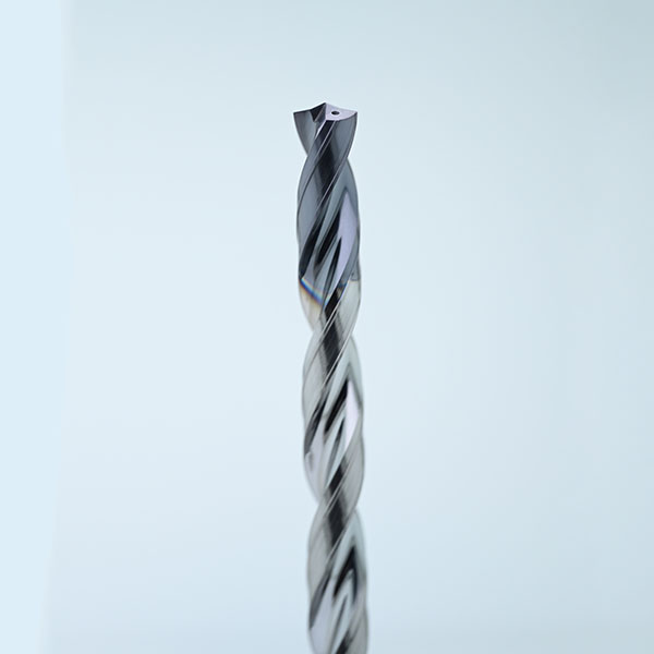 Высокопроизводительные сверла с внутренним охлаждением для масляных отверстий – DX180X