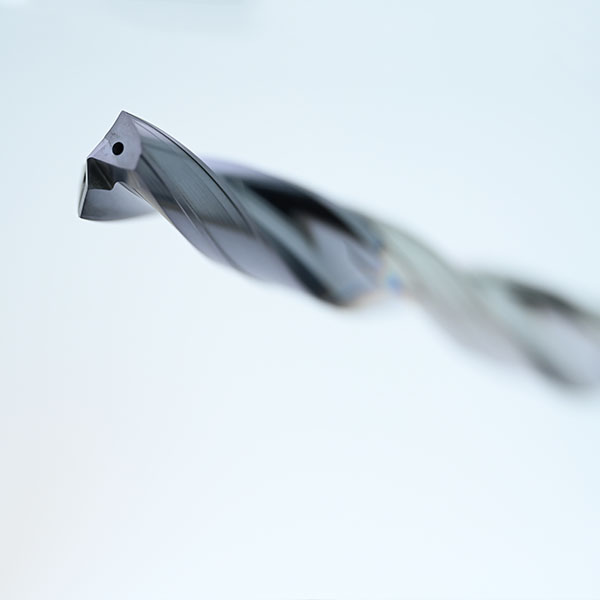 Высокопроизводительные сверла с внутренним охлаждением для масляных отверстий – DX180X