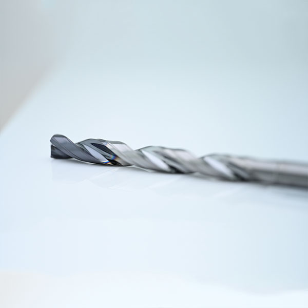 Высокопроизводительные сверла с внутренним охлаждением для масляных отверстий – DX180X