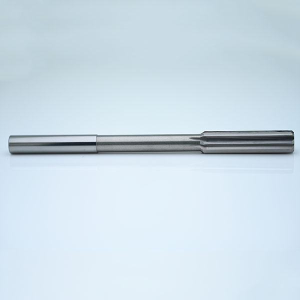 Высокопроизводительные многоканавочные развертки для сквозных отверстий – RN180X