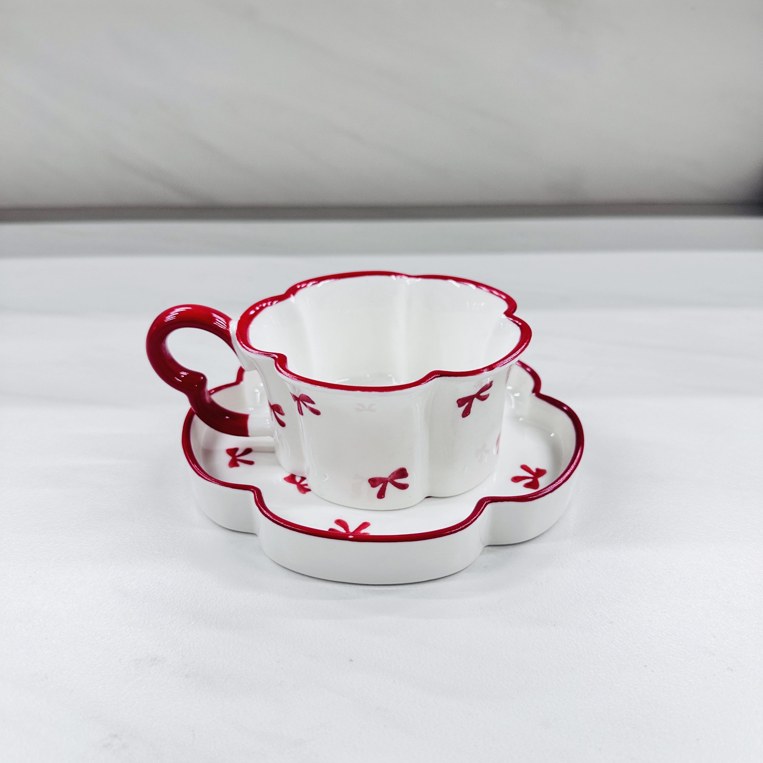 Набор из керамической чашки и блюдца ручной работы, свежий и элегантный стиль, керамическая кофейная чашка.