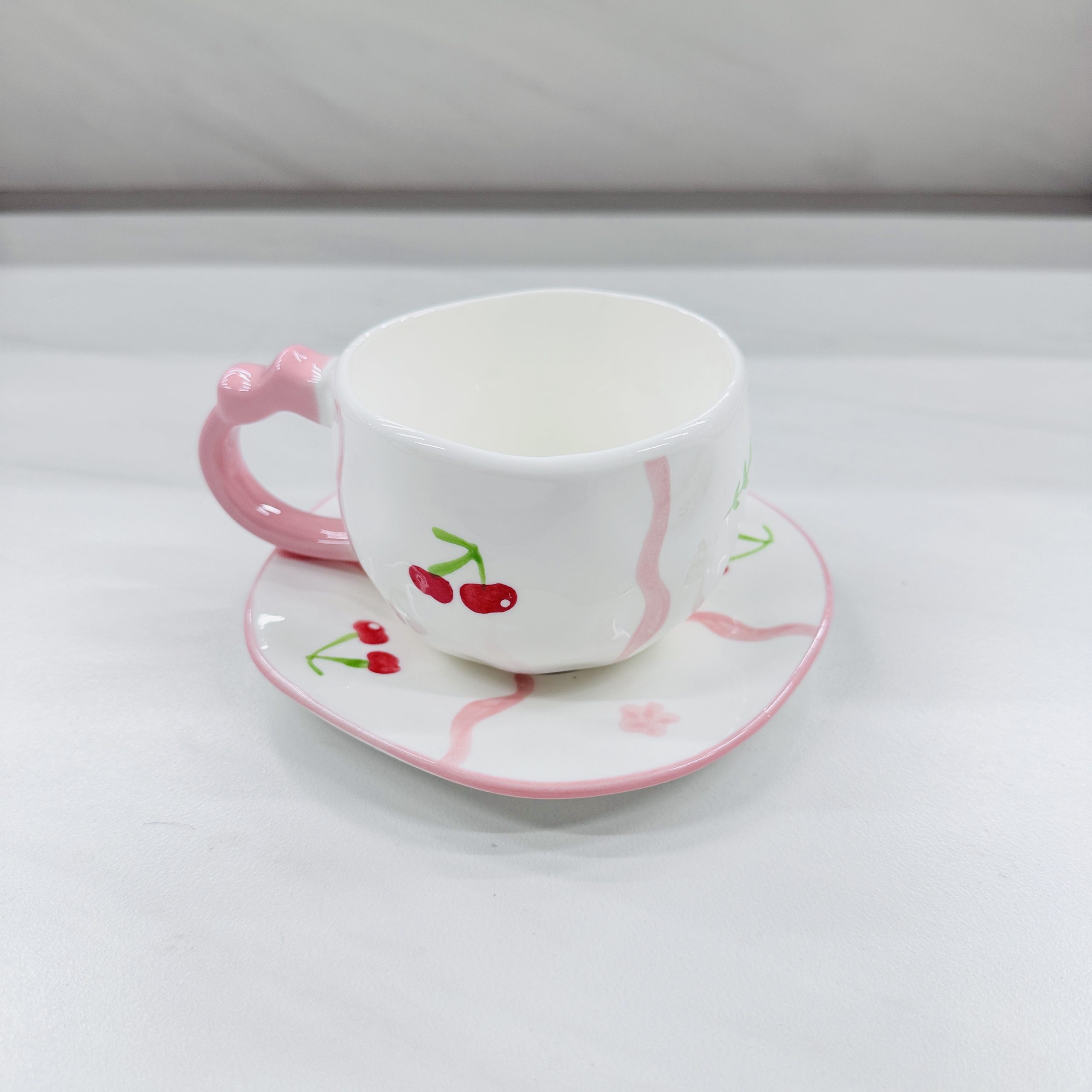 Набор из керамической чашки и блюдца ручной работы, свежий и элегантный стиль, керамическая кофейная чашка.