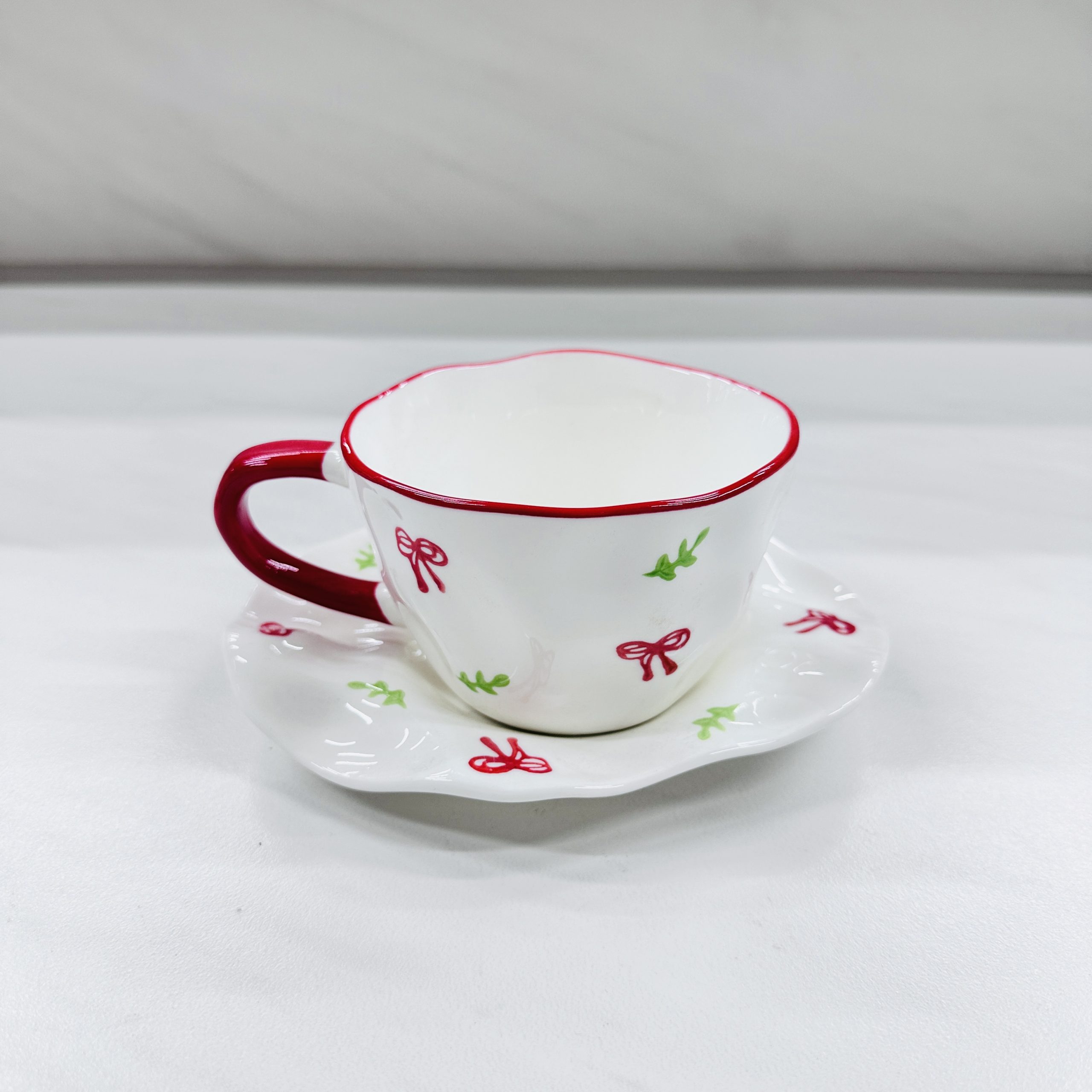 Набор из керамической чашки и блюдца ручной работы, свежий и элегантный стиль, керамическая кофейная чашка.