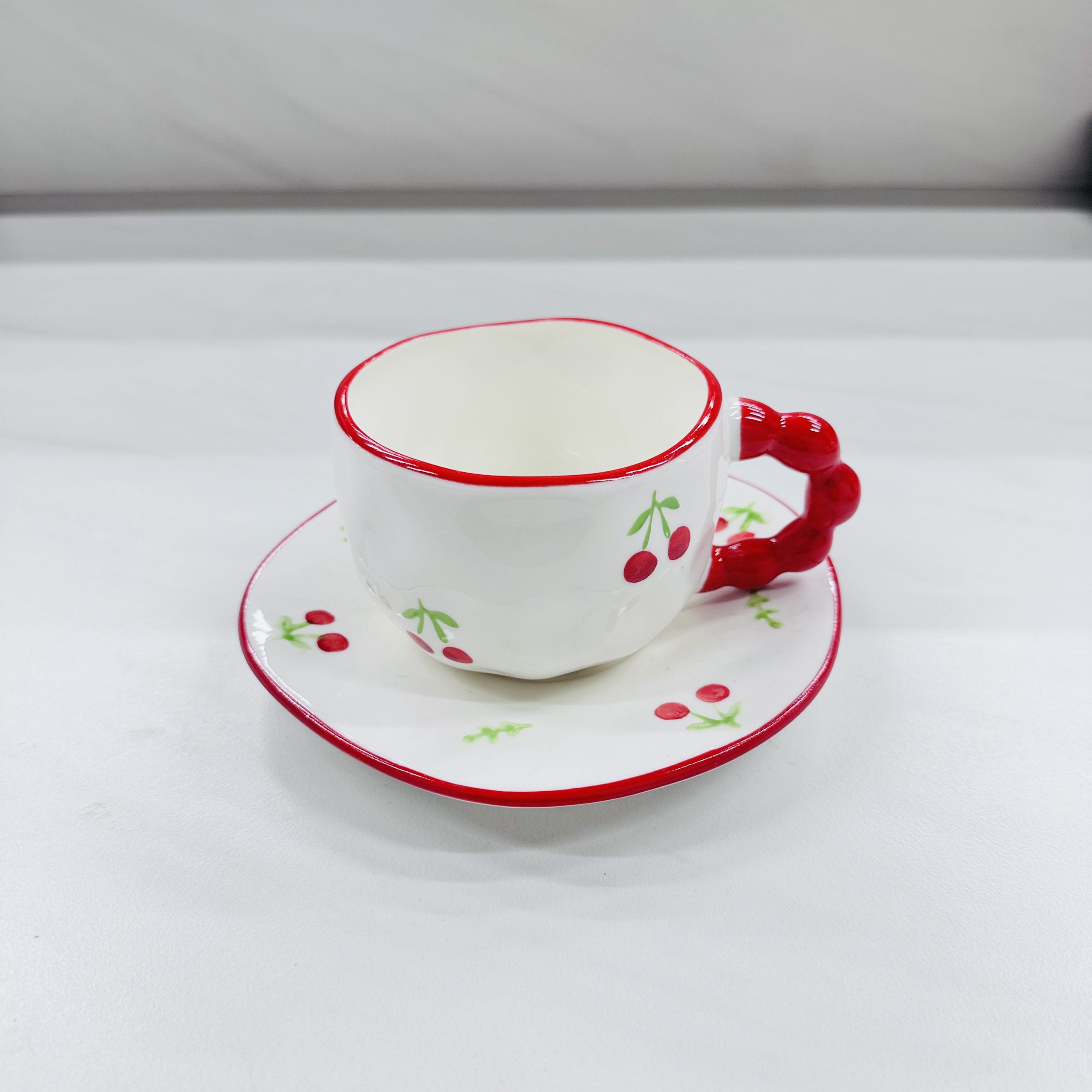 Набор из керамической чашки и блюдца ручной работы, свежий и элегантный стиль, керамическая кофейная чашка.