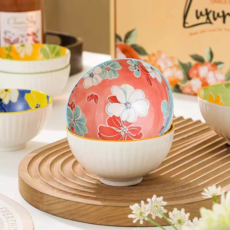 Высокотемпературная керамическая миска для риса с полосатым узором, доступна в 4 цветовых вариантах, упакована в подарочную коробку.