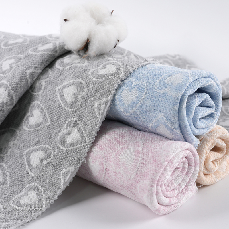 JY2233 Ткань из 100% хлопка, жаккардовая, с узором «Сердце и круг», стеганая, теплая, подходит для осенне-зимней пижамы и домашней одежды