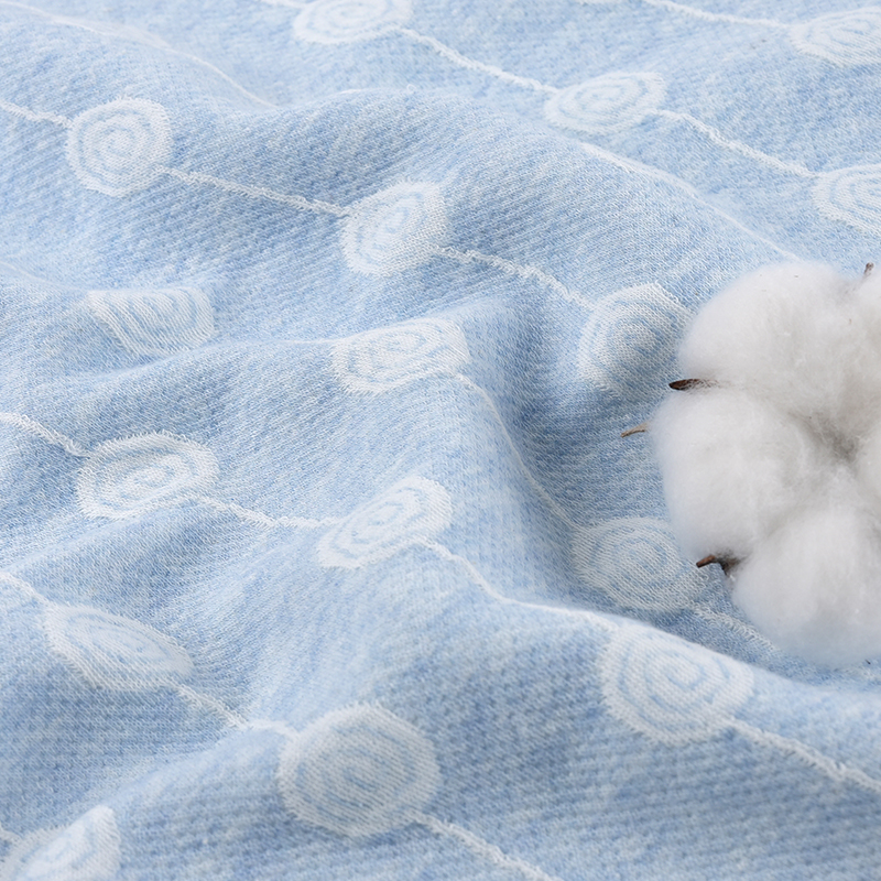 JY2233 Ткань из 100% хлопка, жаккардовая, с узором «Сердце и круг», стеганая, теплая, подходит для осенне-зимней пижамы и домашней одежды