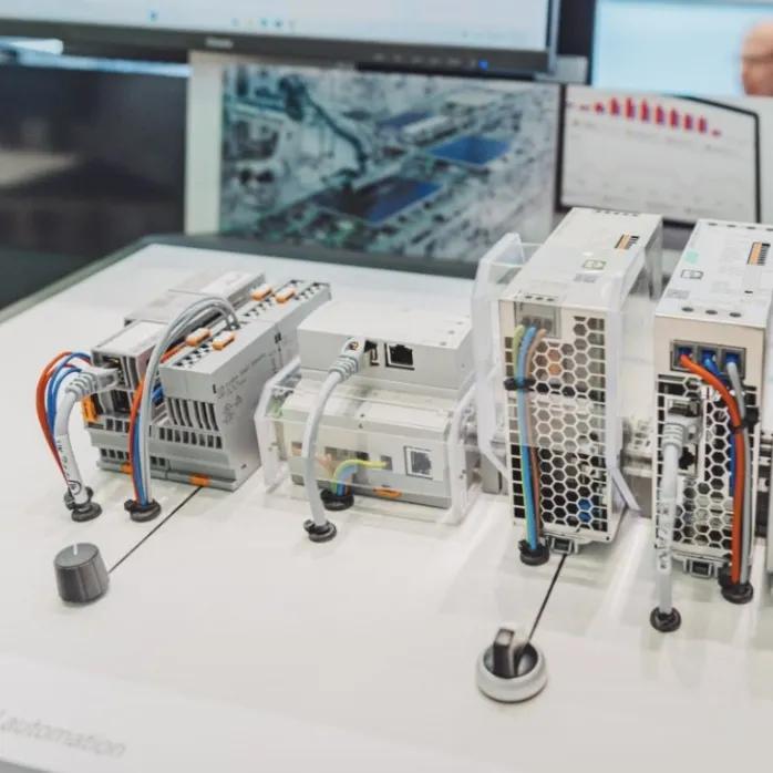 Современная автоматизация Phoenix Contact