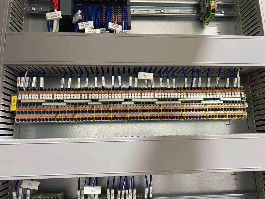 интеллектуальное решение для распределительного шкафа освещения