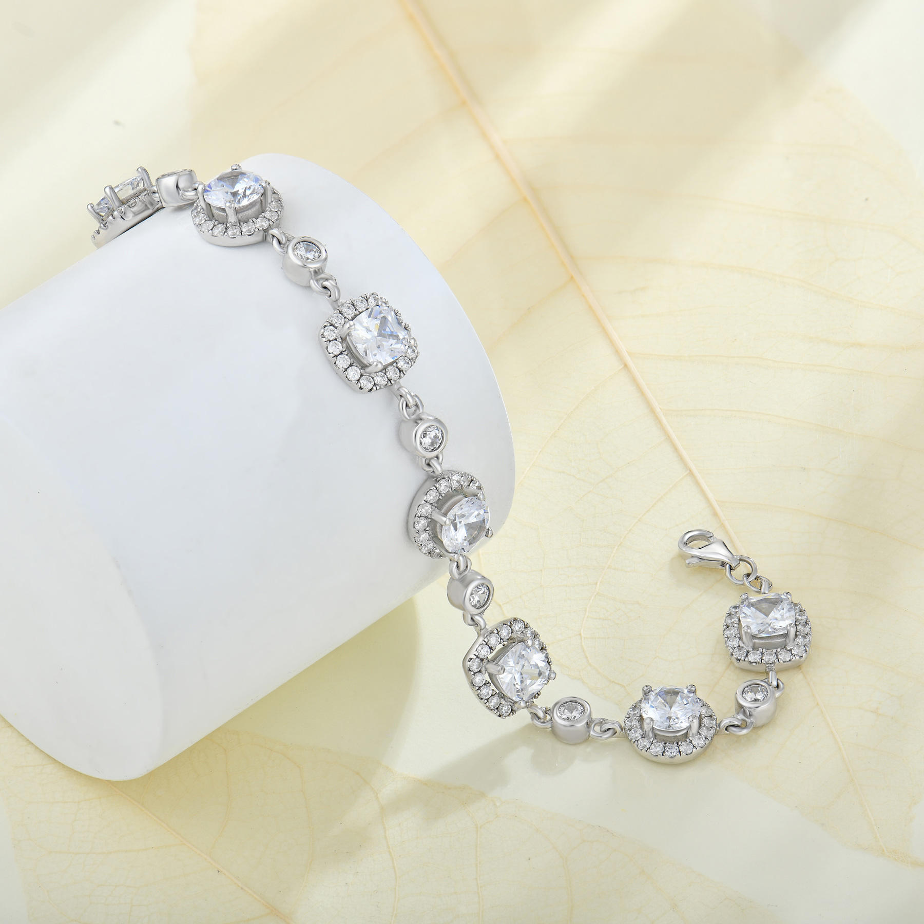 ENDLESS настройка OEM ювелирных изделий 925 серебряных ювелирных изделий открытый браслет циркон браслет браслет для женщин