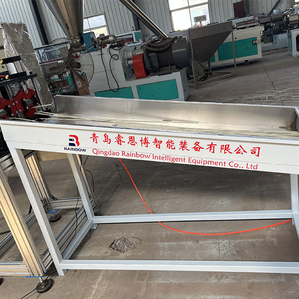 Китай станки листов из полипропилена Производитель завод Производитель - Qingdao Xinrui Plastic Machinery Co.,Ltd. - станки листов из- Линия террасная доска ДПК