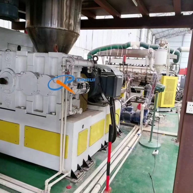 Китай ЭКСТРУЗИОННЫЕ ЛИНИИ ДЛЯ ПОЛИКАРБОАНАТА СОТОВОГО ПК Производитель - Qingdao Xinrui Plastic Machinery Co.,Ltd. - станки листов из- Линия террасная доска ДПК