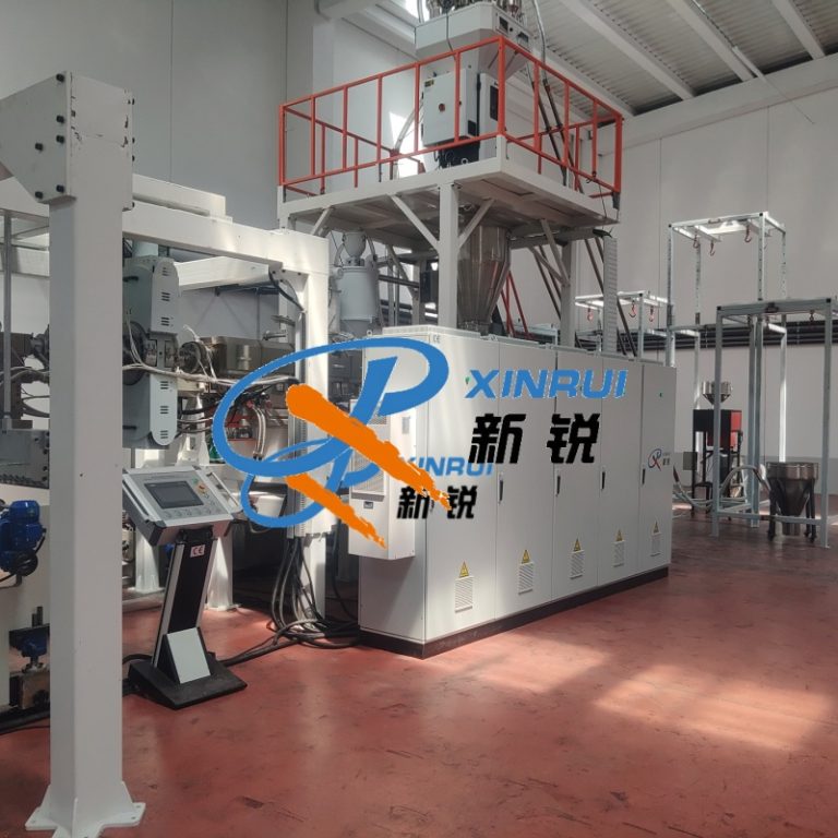 Китай Прочная пленка из ПЭТ для вашего устройства Производитель - Qingdao Xinrui Plastic Machinery Co.,Ltd. - станки листов из- Линия террасная доска ДПК