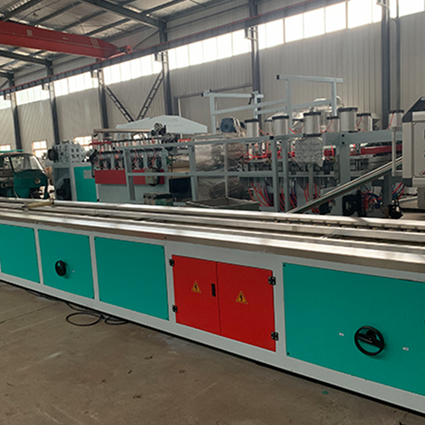 Китай Оборудование листов АБС продукт Поставщик Производитель - Qingdao Xinrui Plastic Machinery Co.,Ltd. - станки листов из- Линия террасная доска ДПК