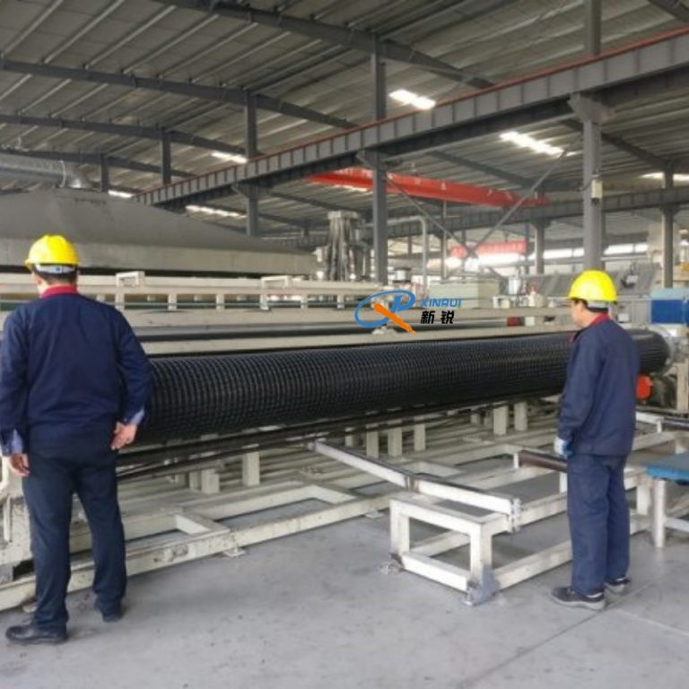 Китай ЭКСТРУЗИОННЫЕ ЛИНИИ ДЛЯ ГЕОРЕШЕТКИ ИЗ ПОЛИЭТИЛЕНА Производитель - Qingdao Xinrui Plastic Machinery Co.,Ltd. - станки листов из- Линия террасная доска ДПК