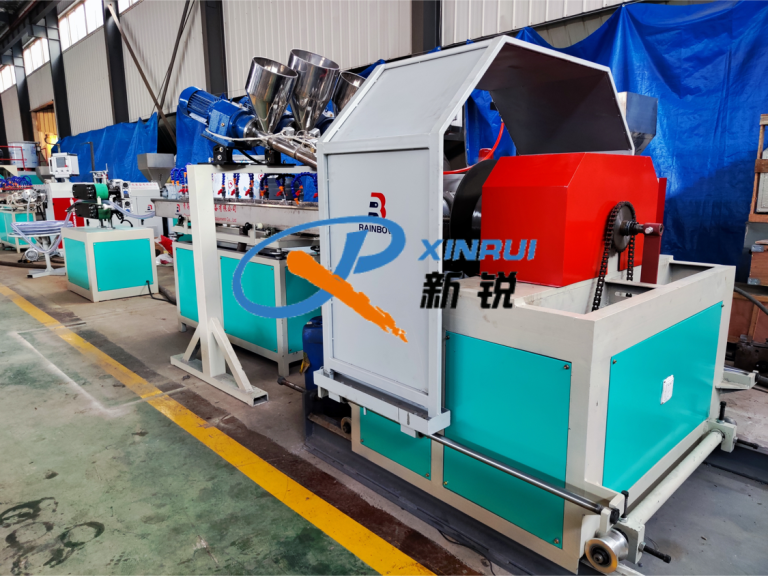 Китай Линия по производству армированных шлангов из ПВХ Производитель - Qingdao Xinrui Plastic Machinery Co.,Ltd. - станки листов из- Линия террасная доска ДПК