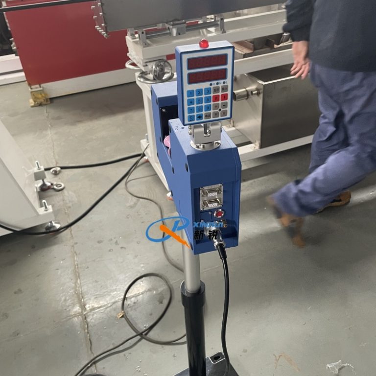 Китай Экструзионные линии по производству резиновых труб TPV Производитель - Qingdao Xinrui Plastic Machinery Co.,Ltd. - станки листов из- Линия террасная доска ДПК