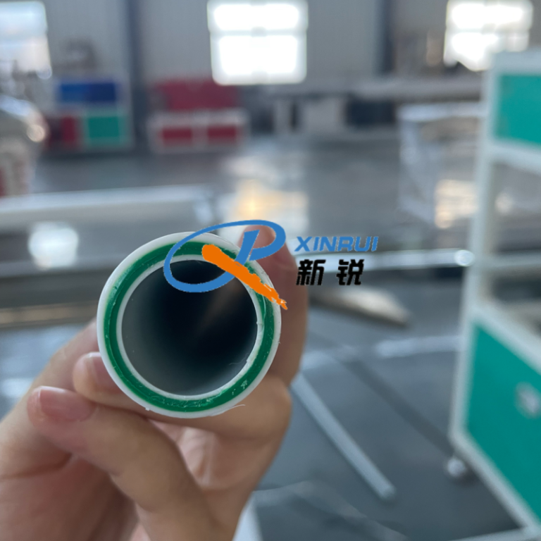 Китай Экструзионные линии для производства труб ппр Производитель - Qingdao Xinrui Plastic Machinery Co.,Ltd. - станки листов из- Линия террасная доска ДПК