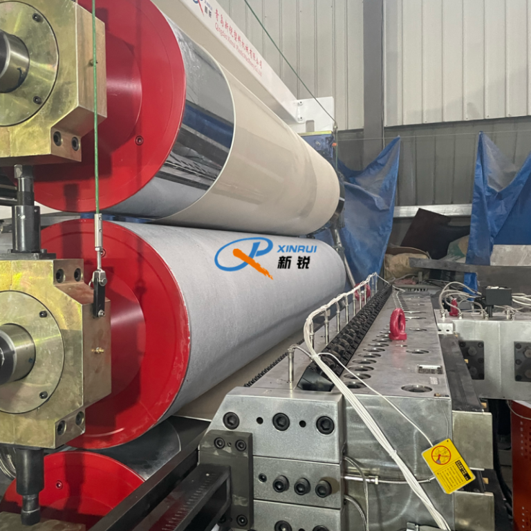 Китай 　Экструзионные линии для производства листов АБС Производитель - Qingdao Xinrui Plastic Machinery Co.,Ltd. - станки листов из- Линия террасная доска ДПК