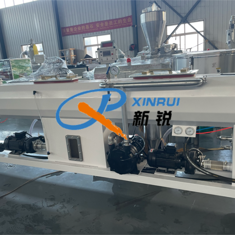 Китай Экструзионные линии для производства труб ппр Производитель - Qingdao Xinrui Plastic Machinery Co.,Ltd. - станки листов из- Линия террасная доска ДПК