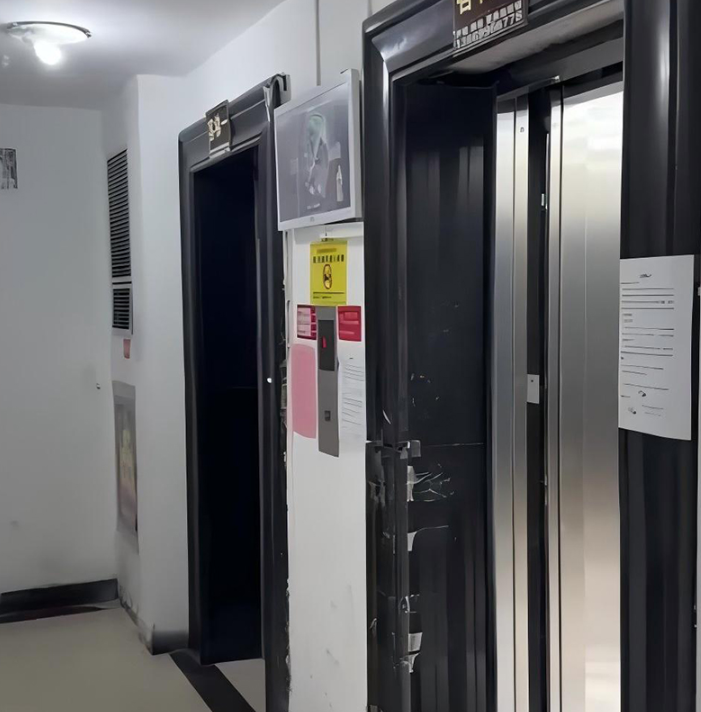 Прощай, «старый друг»! Здравствуй, «новый лифт»! 211 старых лифтов в 32 жилых комплексах высокотехнологичной зоны Урумчи (район Синьши) будут заменены, что позволит жителям почувствовать себя счастливее всего одним щелчком мыши.