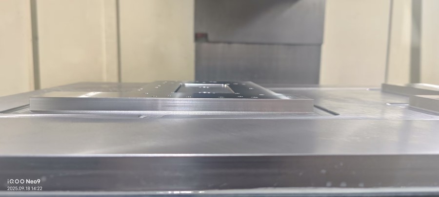 xinwen4 (1) xinwen4 (1)