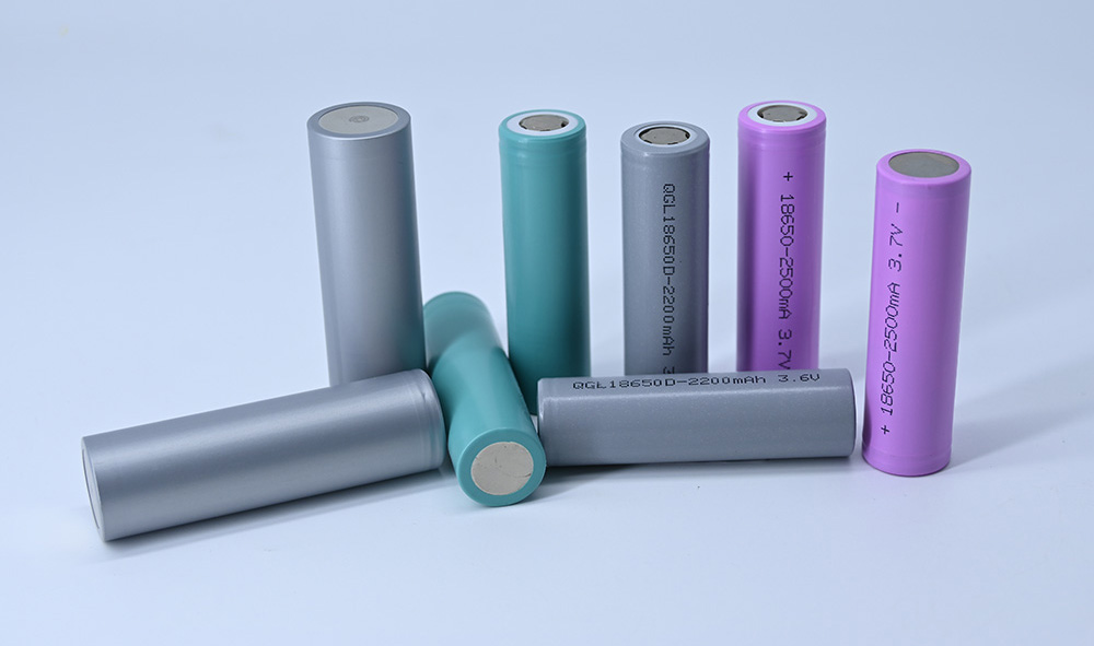 Какой тип аккумулятора является морозостойким и долговечным?