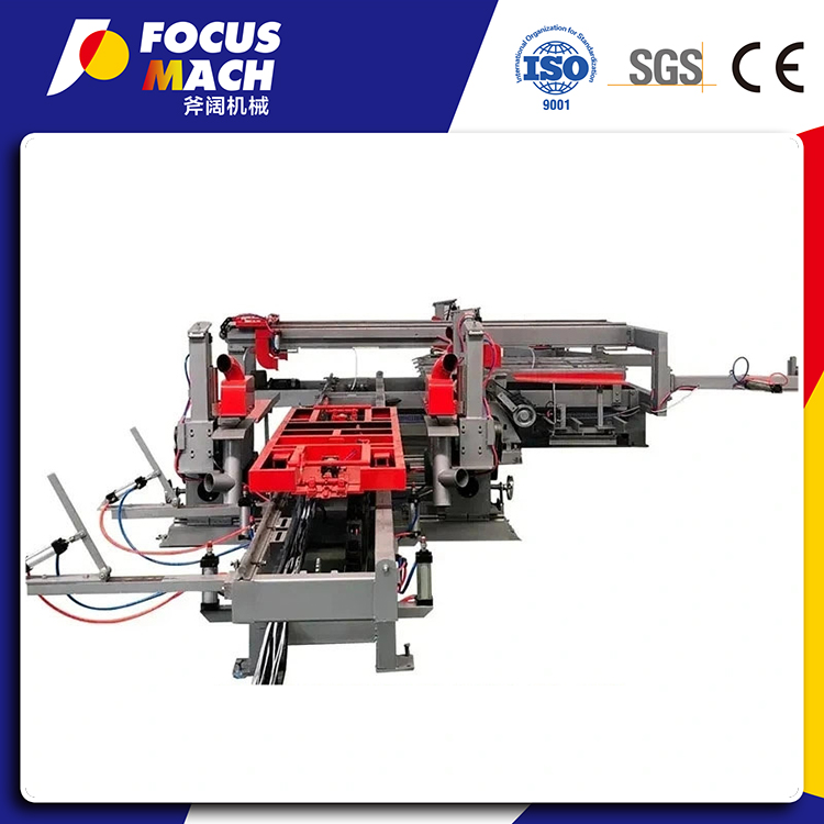 Пила для обрезки фанеры размером 4×8 футов.