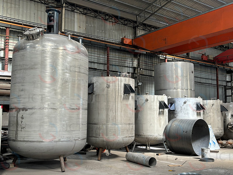 Промышленный реактор