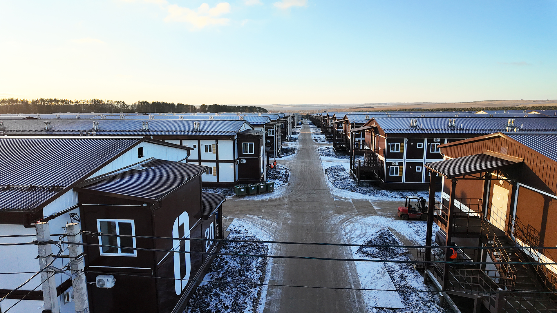 Татарстан — студенческие общежития
•8 000 модульных домов
•эксплуатация при –45 °C