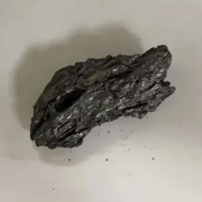 Низкосернистый кальцинированный игольчатый кокс