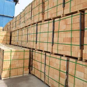 Глиняные кирпичи