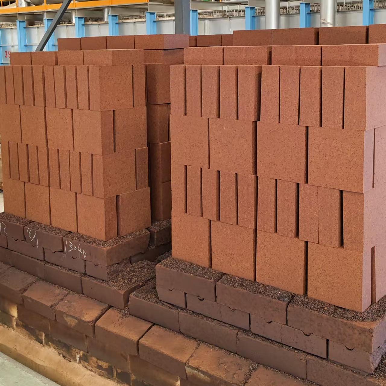 Как выбрать огнеупорные кирпичи для химической промышленности