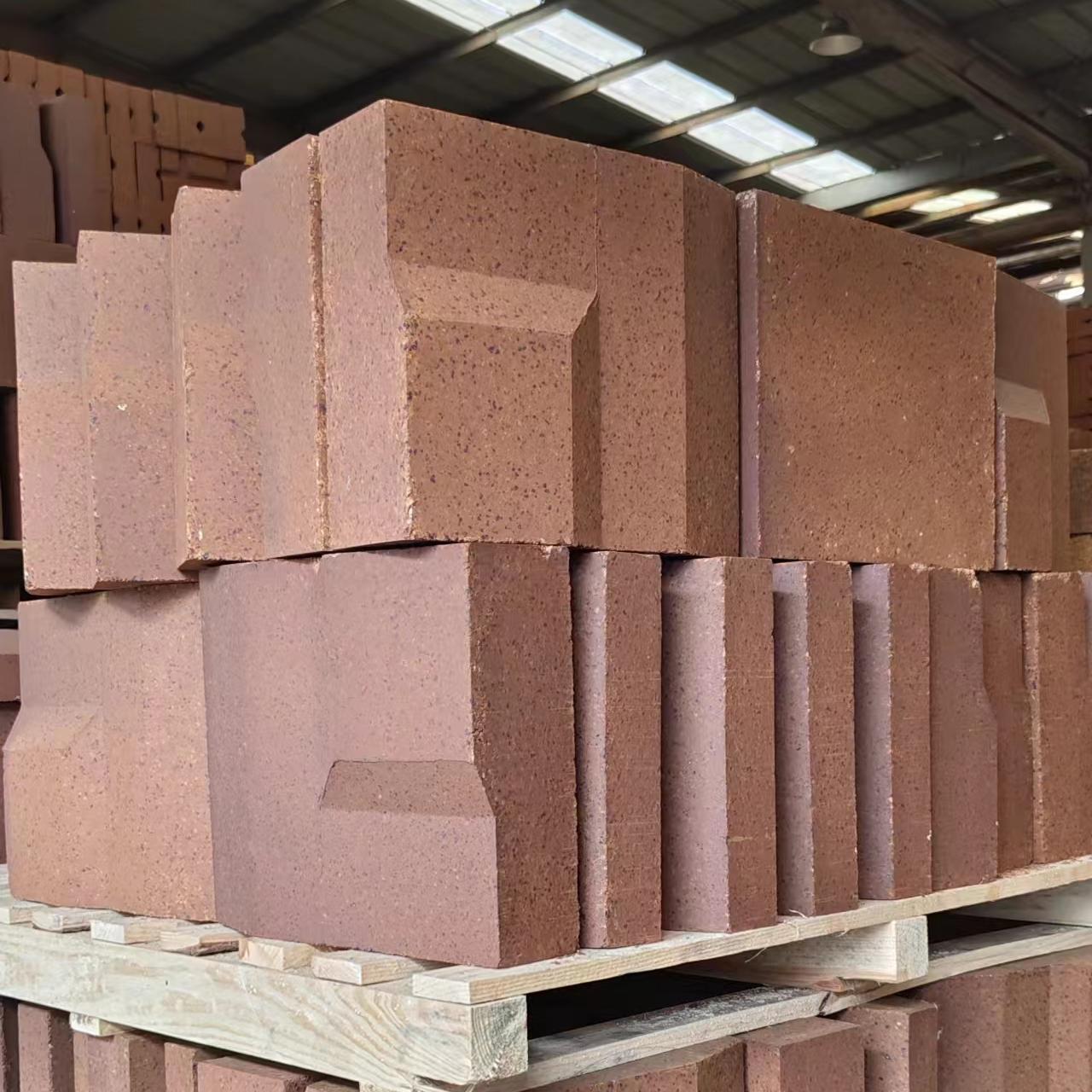 Как выбрать огнеупорный кирпич для металлургической промышленности