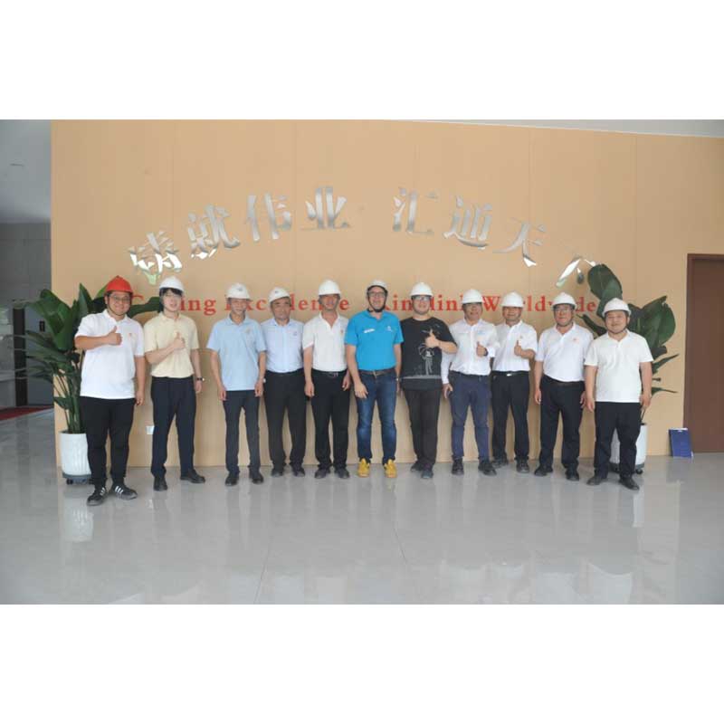 Компании Henan Jintiancheng Precision & Special Casting Co., Ltd. и Henan Jinhuitong Technology Co., Ltd. расширяют международный технический обмен и совместно разрабатывают новые центробежно-литые композитные гильзы валков с шипованным профилем.