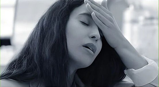 Слабое телосложение, склонность к болезням и относительно слабая иммунная система.