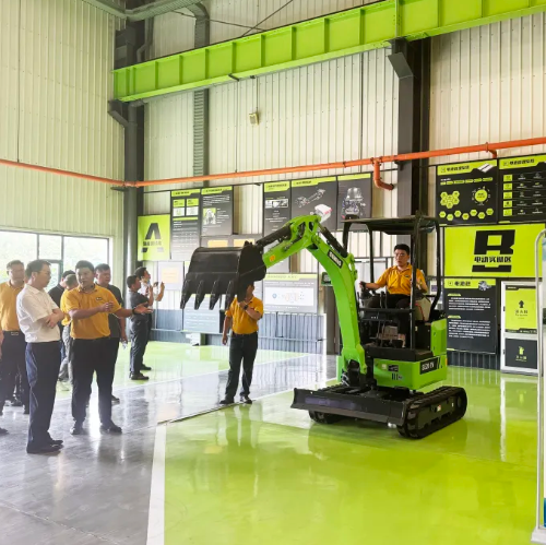 Руководители группы компаний Wuhan Yucheng Group посетили SEVALO