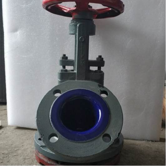 Эмалированный выпускной клапан: решение для устранения застойных зон в условиях воздействия агрессивных сред.