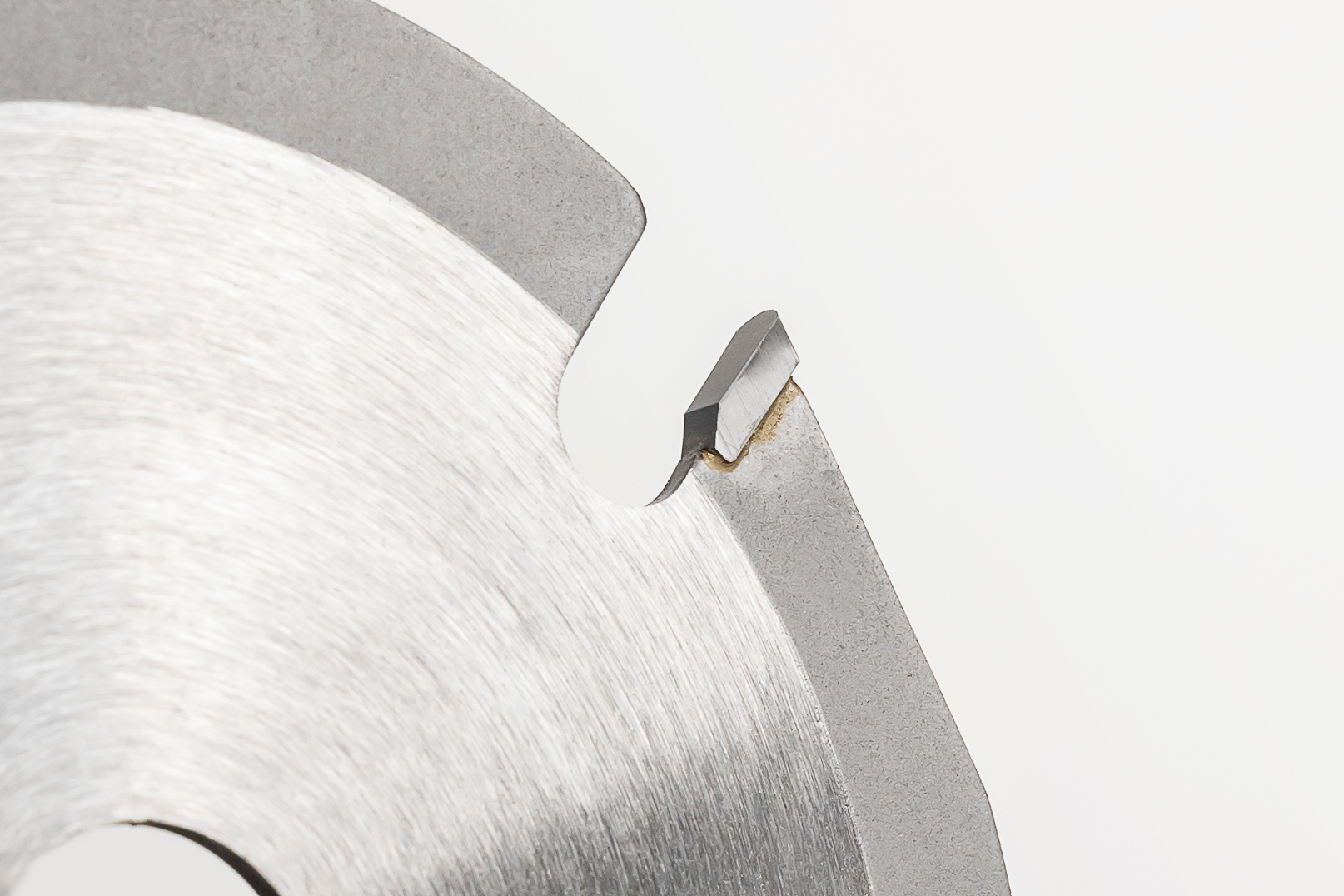 Угловая шлифовальная машина для резьбы по дереву