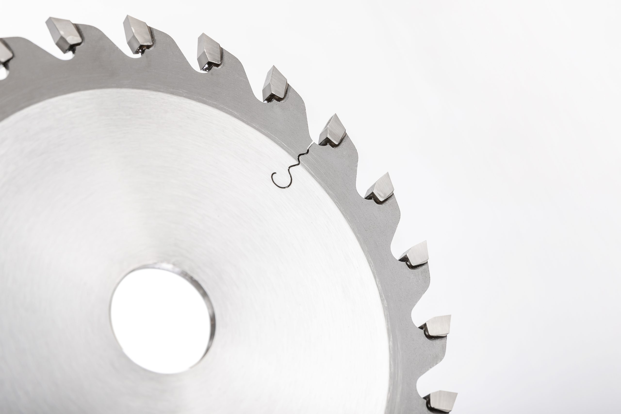 Пильный диск T. C. T с одинарной заточкой