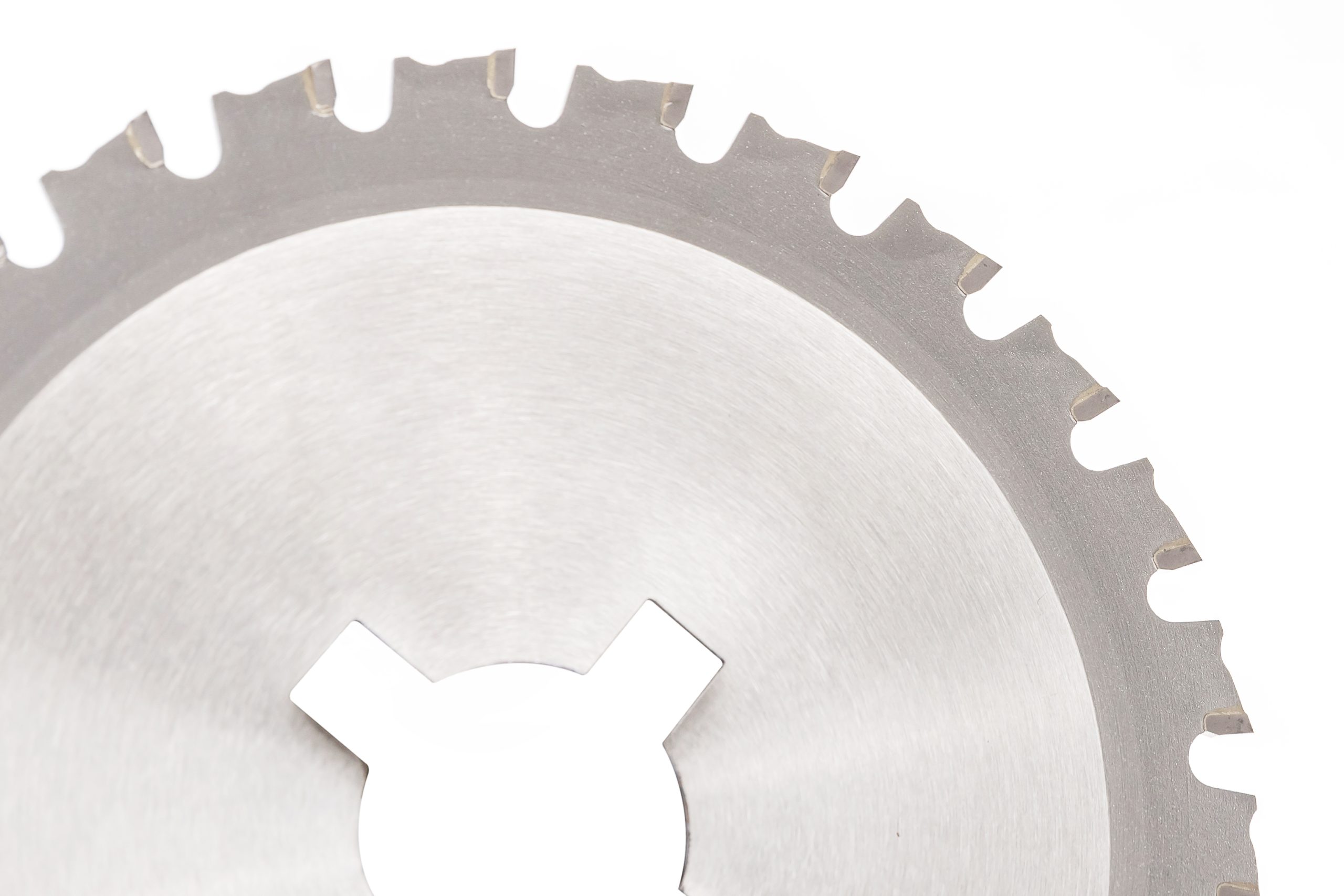 122 мм пильный диск с твердосплавными напайками для металла