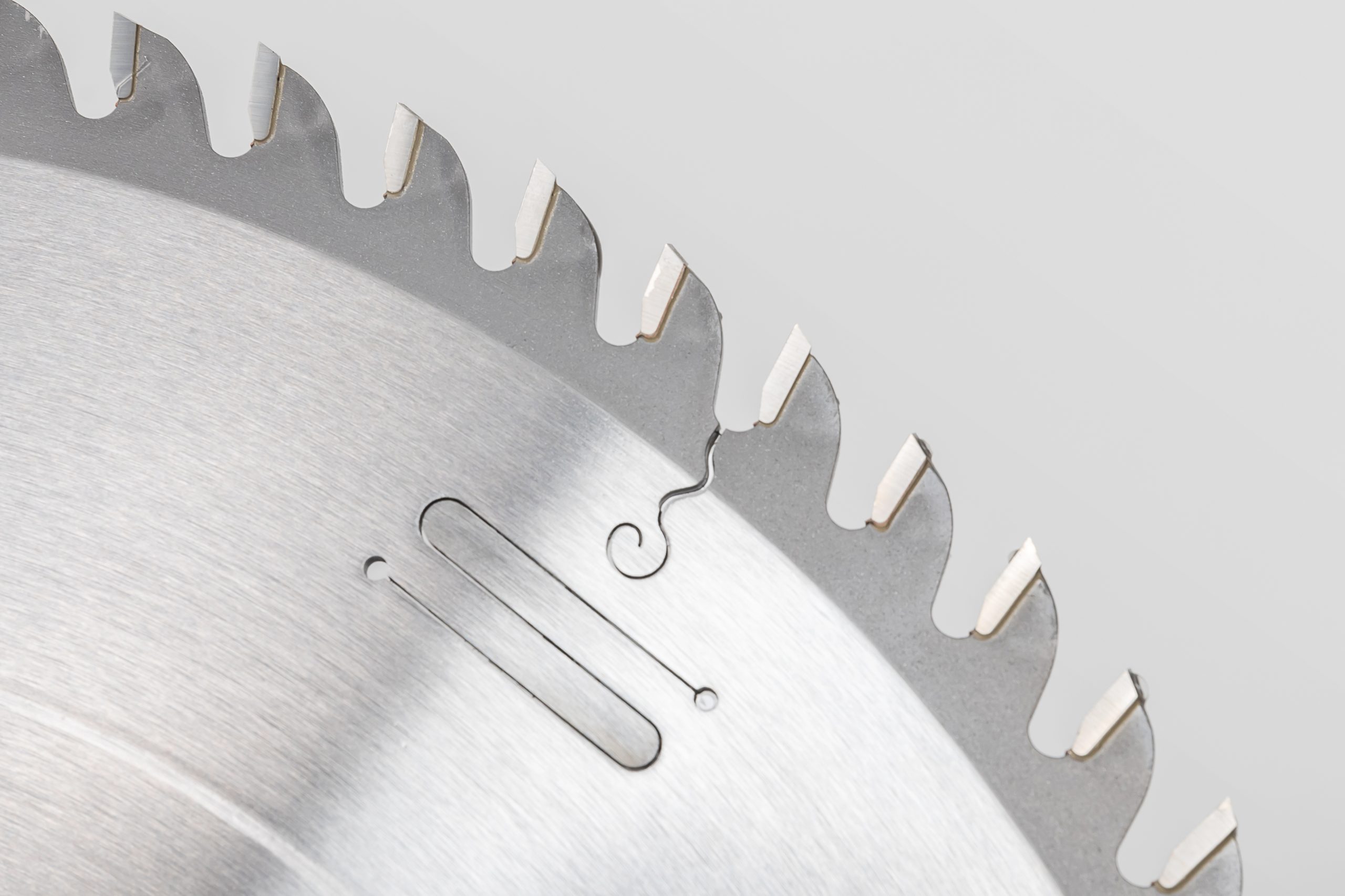 Пильный диск по натуральному дереву 350 мм 72 зуба