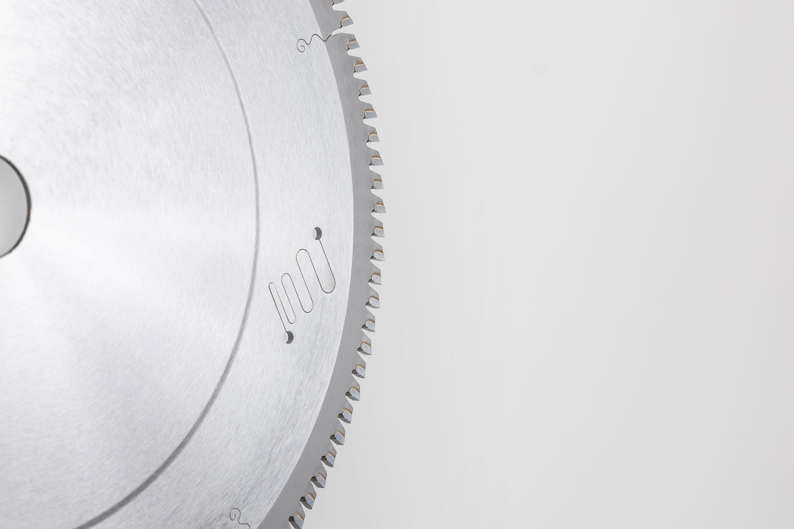 Пильный диск 10 дюймов 120 зубьев T. C. T для резки алюминия