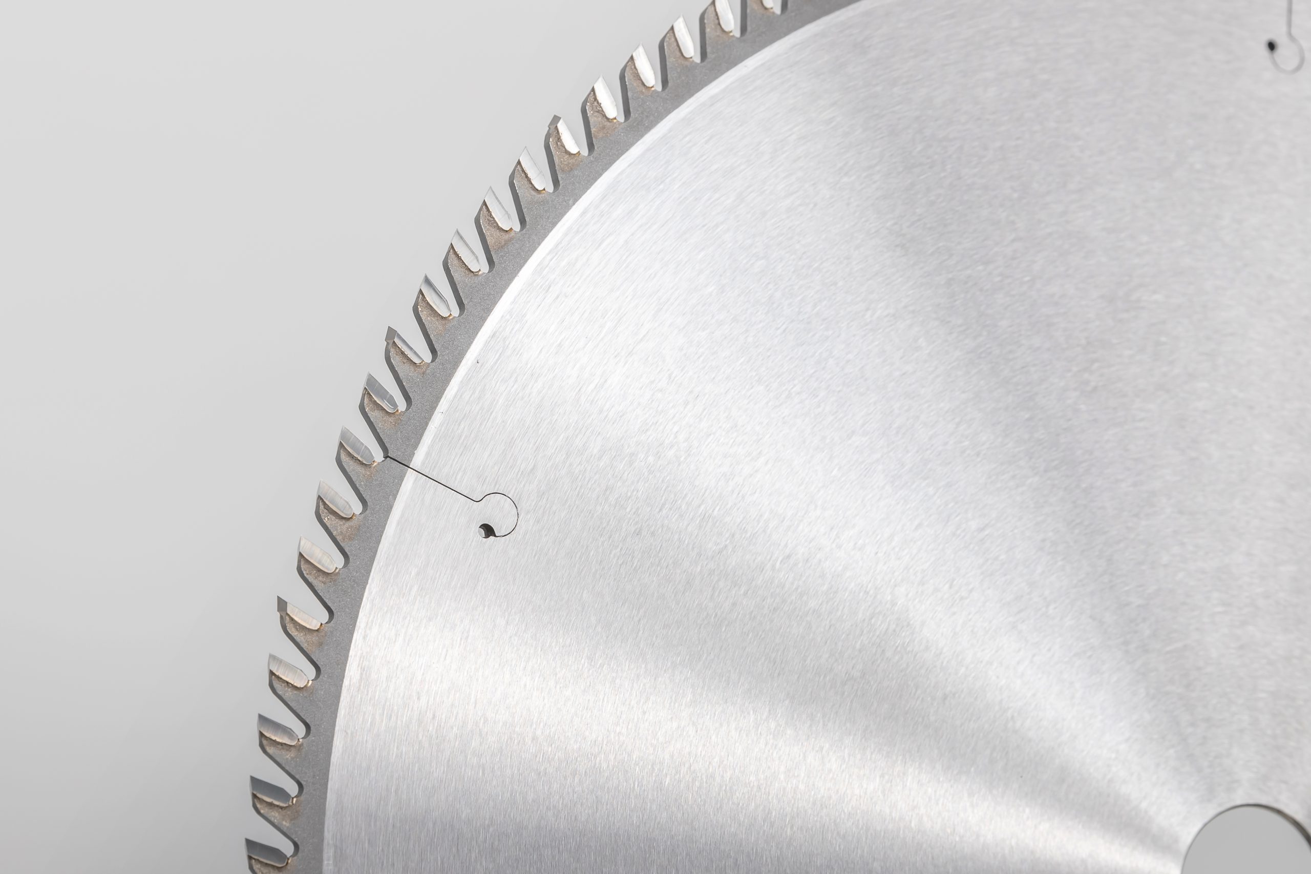 Диск циркулярной пилы 305 мм 120T для фанеры