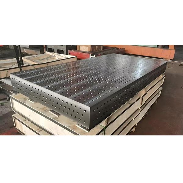 Какие конструктивные элементы входят в состав гибкой 3D-сварочной платформы?