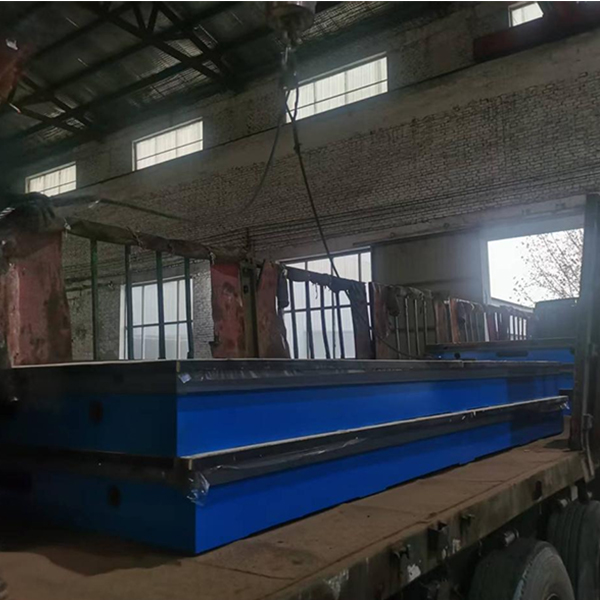 Сварочные платформы загружены и отгружены