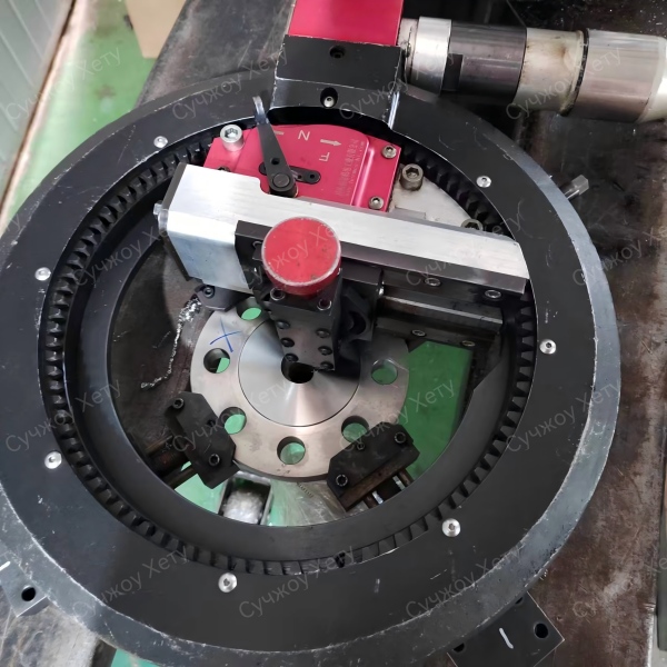 Внешний станок для обработки поверхности фланца