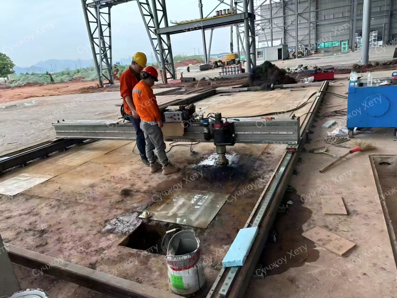 Портальный фрезерный станок