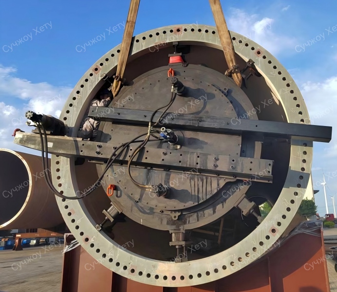 Станок для фрезерования фланцев от внутреннего закрепления